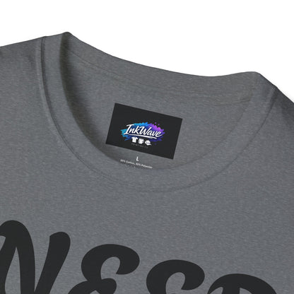 Graphic T-Shirt "I Need a Huge Cocktail" — Funny Bar & Party Tee